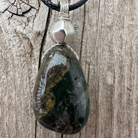 Ocean Jasper Necklace Connected to Joy, Release and Alignment. - Picture 6 of 7